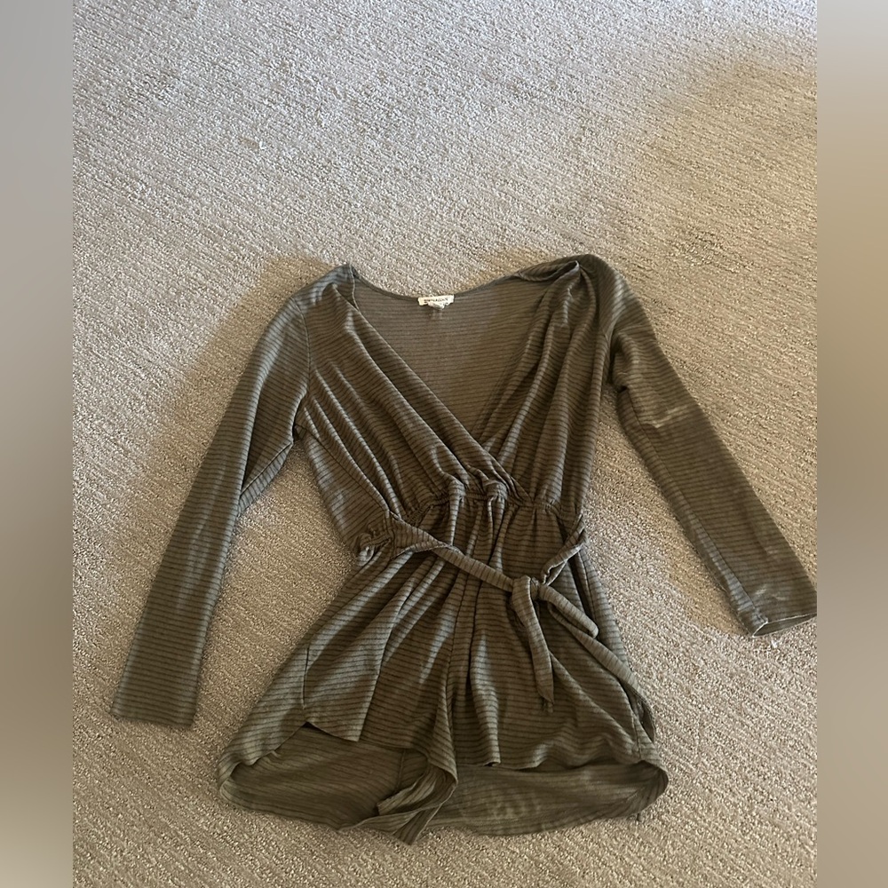 Billabong Olive Ribbed Knit Top
